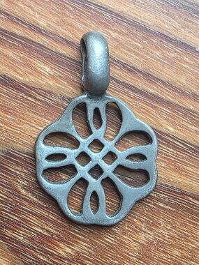Vintage James Avery Tracery Sterling Silver Retired Pendant